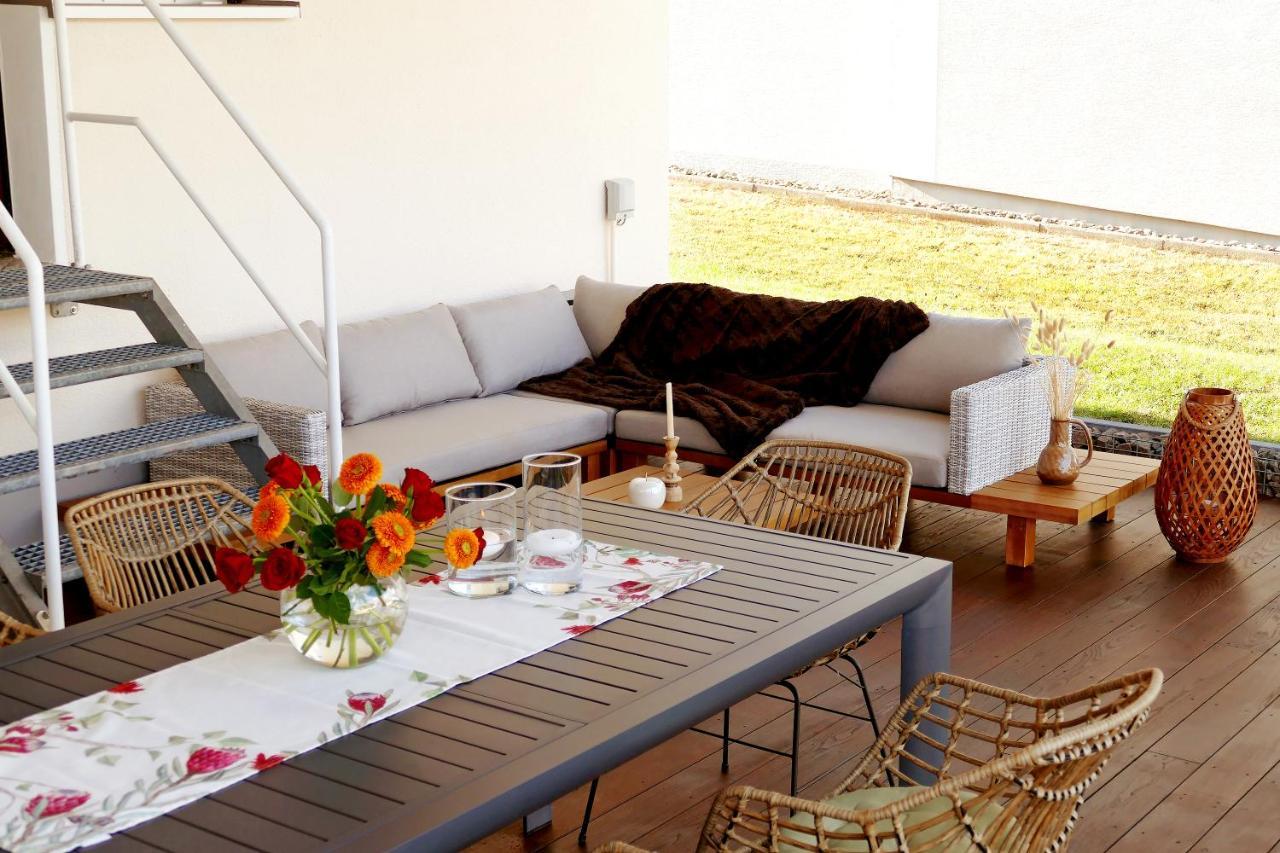 Momberg-Lodge Oberthal Екстер'єр фото